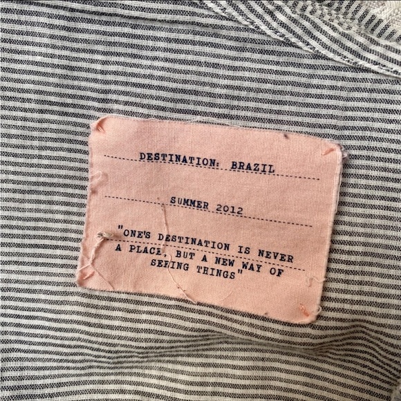 Birds of Paradis by Trovata Gray Stripe Lace Back Button Front Shirt Small - Picture 14 of 15